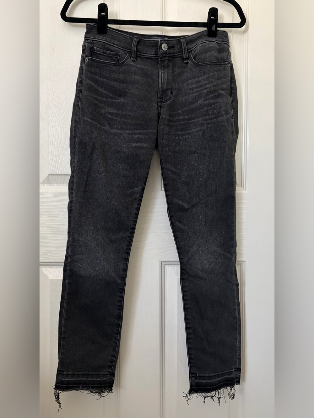 Abercrombie & Fitch Harper Low Rise Ankle Grey Wash Skinny Jeans 25